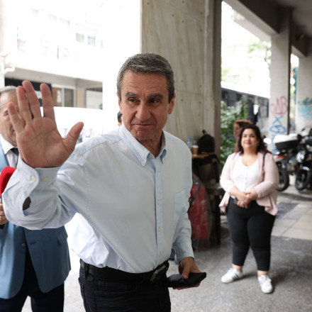 Το «I am back» του Ανδρέα Λοβέρδου: «Είμαι παρών»