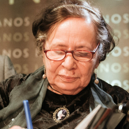 Συγκλονίζει η Αλκυόνη Παπαδάκη: «Έχω ένα μαχαίρι καρφωμένο πάνω μου»