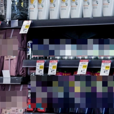 Λάρισα: Χειροπέδες σε 19χρονο «μακρυχέρη» που είχε «αδυναμία» στα... μαλλιά του