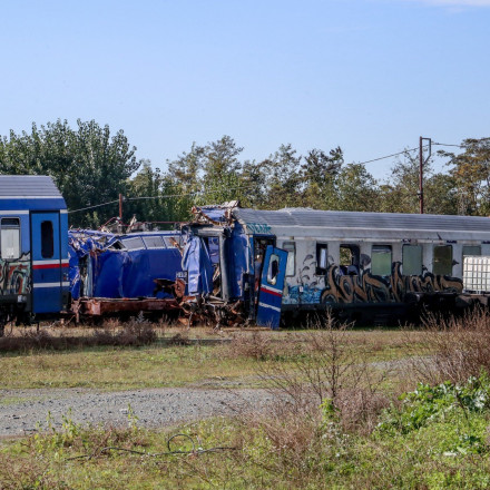 Βουλή: Στα άκρα η σύγκρουση στη συζήτηση της Ολομέλειας για τα Τέμπη