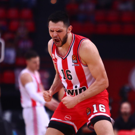 Σπουδαίος Παπανικολάου - Πληρώνει τα έξοδα διαμονής του Πρωτέα Γρεβενών στην Αθήνα