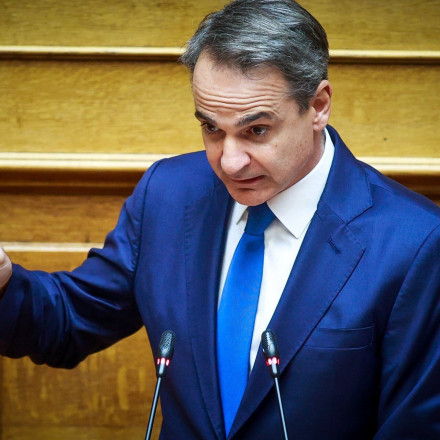 Στο Λονδίνο ο Μητσοτάκης: «Eπί τάπητος» η επιστροφή των Γλυπτών του Παρθενώνα