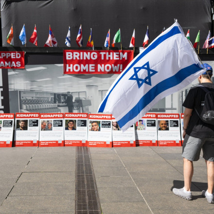 «Ντροπή!»: Οργή Ισραήλ για σχόλιο του Ιρλανδού πρωθυπουργού για 9χρονη όμηρο