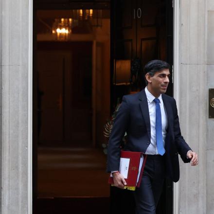 Προκαλεί ο Σούνακ: Αποκτήθηκαν νόμιμα τα γλυπτά του Παρθενώνα