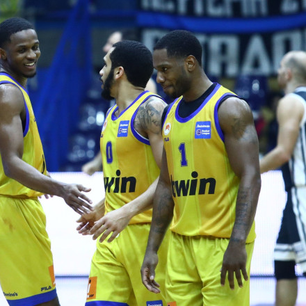 Άνετα επικράτησε το Περιστέρι που κυριάρχησε  90-57 του Απόλλωνα Πάτρας