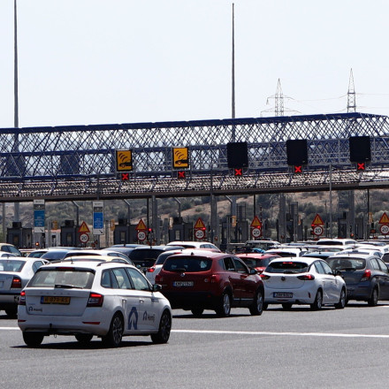 Ξεκινάει η έξοδος των εκδρομέων για τις γιορτές: Τα μέτρα της τροχαίας