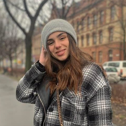 Έμμα Καρυωτάκη: Στο εδώλιο και η συνοδηγός του αυτοκινήτου που παρέσυρε την 22χρονη