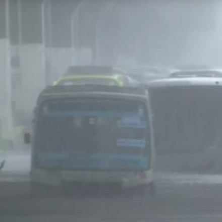 Ινδία: Σοκαριστικές εικόνες από τις πλημμύρες - Πλησιάζει κυκλώνας