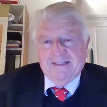 Πατέρας Μπόρις Τζόνσον: Είναι η στιγμή να προχωρήσουμε στο θέμα των Γλυπτών