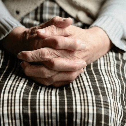 Γηροκομείο κολαστήριο στον Κορυδαλλό: Ηλικιωμένοι κλειδωμένοι και εγκαταλελειμμένοι