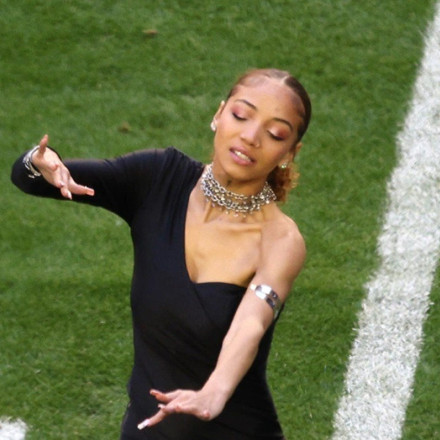 Justina Miles: Η μεταφράστρια νοηματικής του Super Bowl που έκλεψε την παράσταση