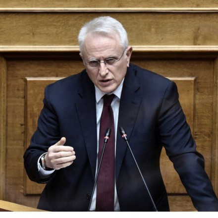 «Βίλα» Ραγκούση: Έστειλε εξώδικο για το δημοσίευμα - Τι αναφέρει για το δάνειο