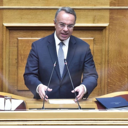 Σταϊκούρας: Τη Μεγάλη Εβδομάδα οι ανακοινώσεις των τραπεζών για τα επιτόκια