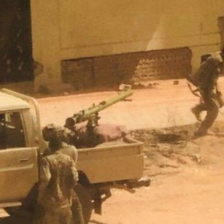 Σουδάν: Πληροφορίες για δύο Έλληνες τραυματίες από ρουκέτα