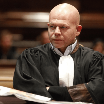 Εύα Καϊλή: Προσέλαβε τον δικηγόρο που υπερασπίστηκε τον μακελάρη του Μπατακλάν στο Παρίσι