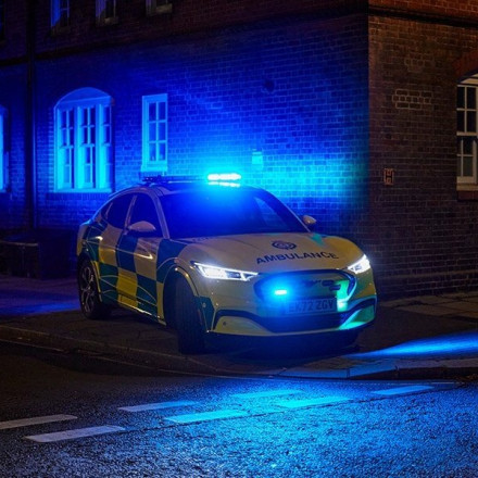 Θρίλερ στη Βρετανία: Δύο ανήλικα αγόρια δολοφονήθηκαν με πολλαπλές μαχαιριές