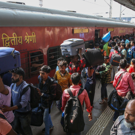 Ινδία: Τραγωδία με 3 νεκρούς από κατάρρευση δεξαμενής στη Βεγγάλη