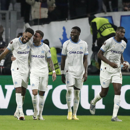 «Γιορτή» για την Μαρσέιγ με... μπροστάρη Ομπαμεγιάνγκ στην έδρα της Λοριάν (4-2)