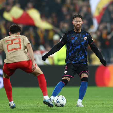 Ο Ράμος ξεπέρασε... Πικέ και Ρομπέρτο Κάρλος, δεν «βλέπει» κανέναν