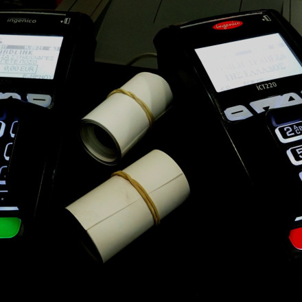 Ποιοι επαγγελματίες γλυτώνουν τα «λουκέτα» για μη έκδοση αποδείξεων