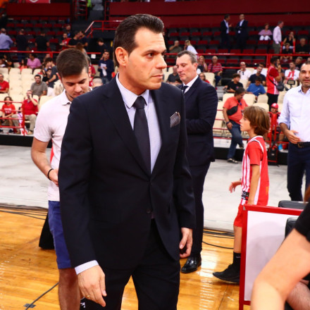 Επίσημα παρελθόν από τη Φενέρμπαχτσε ο Δημήτρης Ιτούδης