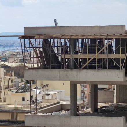 Αγοραπωλησίες ακινήτων: Ποιοι εξαιρούνται από την κατάργηση των μετρητών