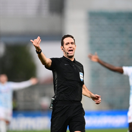 Super League: Επιστρέφουν οι διαιτητές - Ξεκινάει και πάλι το πρωτάθλημα