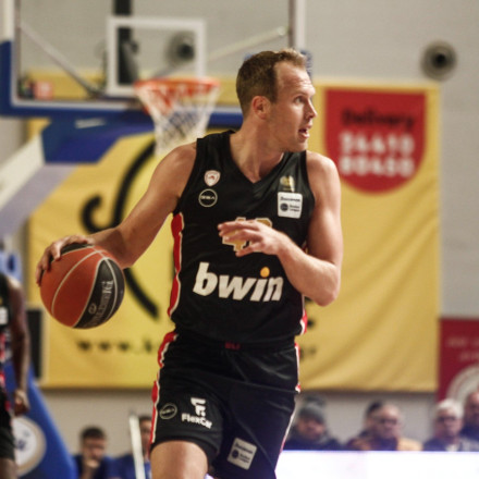 «Περίπατος» του Ολυμπιακού στην Καρδίτσα