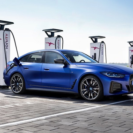 Νέο σύστημα ηλεκτροκίνησης από την BMW