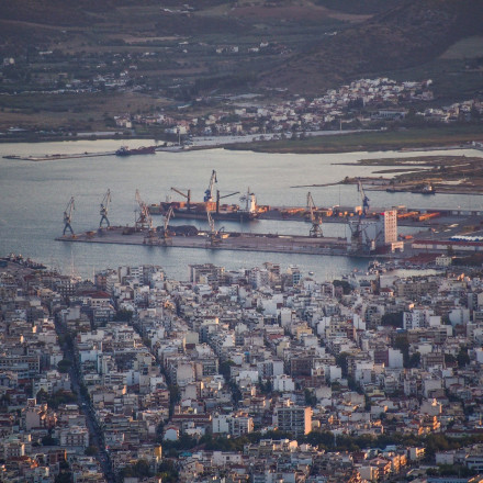 Χωρίς σινεμά έμεινε ο Βόλος - Πάνε στη Λάρισα για να δουν ταινία
