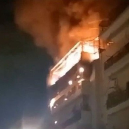 Τραγωδία στα Άνω Πατήσια: Συγκλονιστικό βίντεο - «Καίγομαι, βοήθεια»