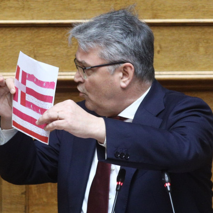 Δημήτρης Νατσιός: Χωρίς Έλληνες δεν υπάρχει εθνική οικονομία  [vid]