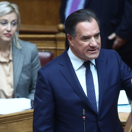 «Δεν εξετάζουμε την επιστροφή του δώρου στους συνταξιούχους» λέει ο Γεωργιάδης