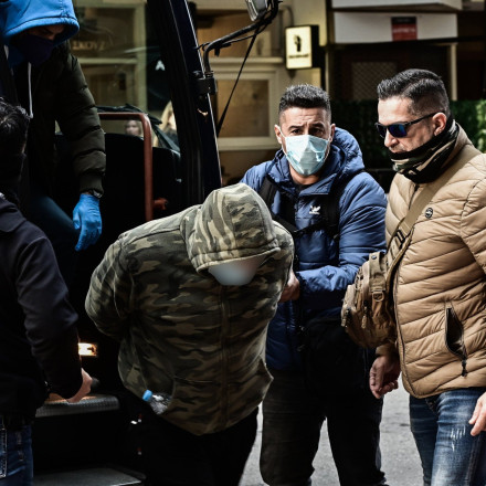 Χριστούγεννα σε κελί για τους δυο λιμενικούς και τους 8 του κυκλώματος κοκαΐνης