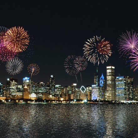 Τα 10 πιο παράξενα έθιμα στον κόσμο για την παραμονή της Πρωτοχρονιάς