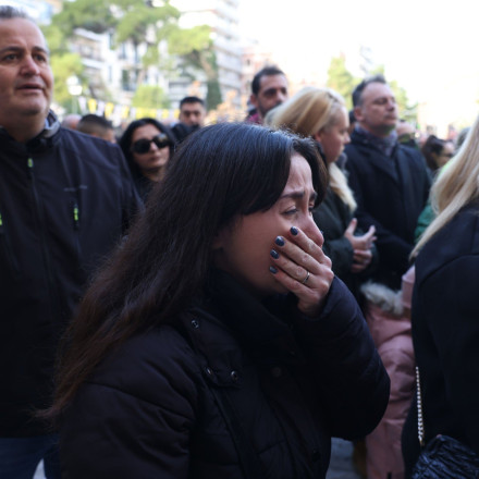 Από όλη την Ελλάδα λένε «αντίο» στον Βασίλη Καρρά - «Καλό παράδεισο άρχοντα»