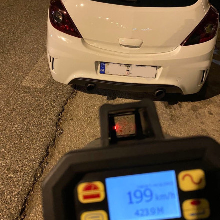 Αδιόρθωτοι: 20χρονος έτρεχε στο Σχιστό με 199 χλμ/ώρα!