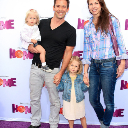 Νεκρός σε αεροπορικό δυστύχημα ο ηθοποιός Κρίστιαν Όλιβερ και οι 2 κόρες του