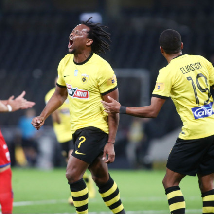 Επιστροφή στις νίκες για ΑΕΚ και στο +3 από Ολυμπιακό πριν το ντέρμπι στο Φάληρο