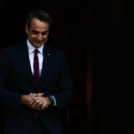 «Κλειδώνουν» πρόσωπα, σύστημα και περιοδείες