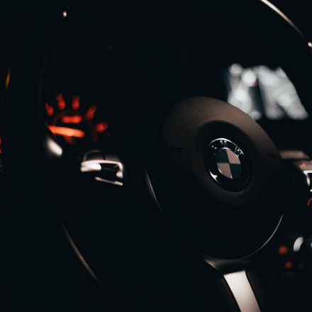 Αφαίρεσαν το δίπλωμα από... γκαζιάρη υπουργό