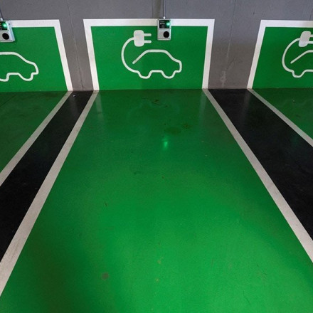 Οδηγός Ferrari F430 γίνεται viral για λάθος λόγο