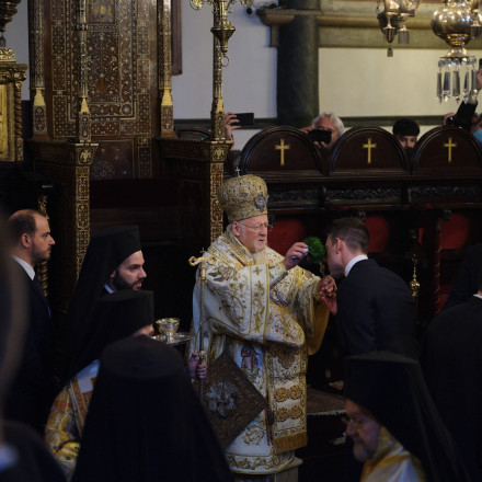 Κασσελάκης: Το πνευματικό υπόβαθρο της πίστης μας να γίνει πράξη για ειρήνη