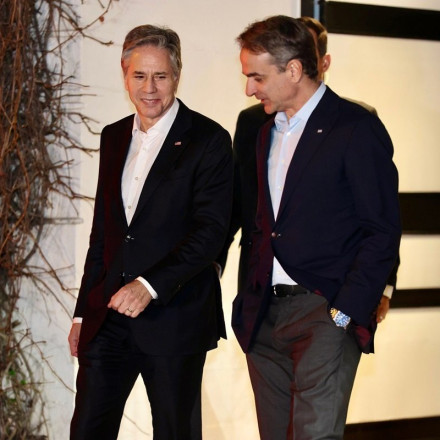 Τα Instagram stories του Μητσοτάκη από τα Χανιά - Ο διάλογος με γυναίκα ποδηλάτη