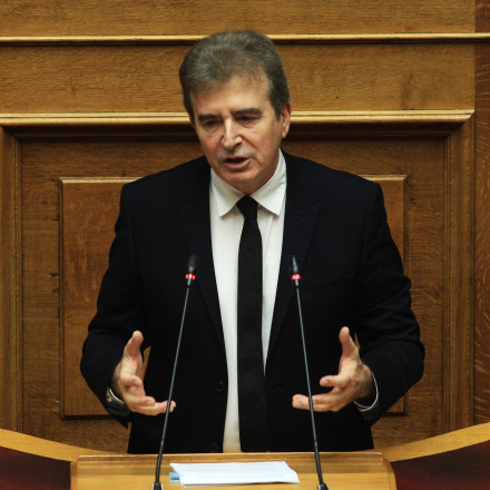 Η ασφάλεια του μέσου πολίτη και ο επανακάμψας Μιχάλης Χρυσοχοΐδης