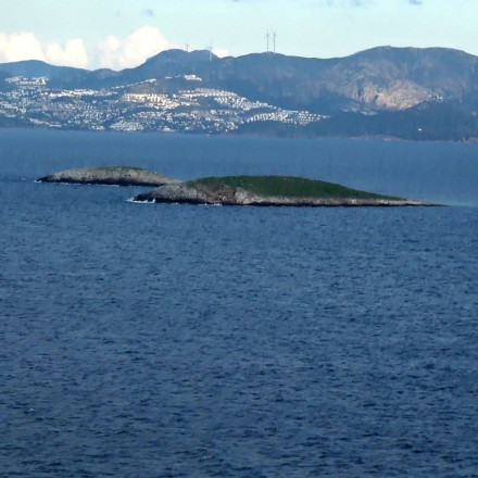 Πυρά της τουρκικής αντιπολίτευσης σε Ελλάδα και Κύπρο: Παραβίαση συνθηκών και γεωτρήσεις στο Αιγαίο