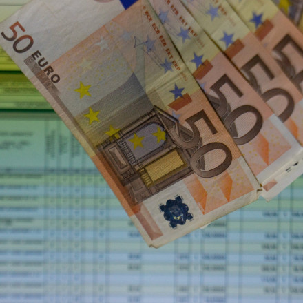 ΕΝΦΙΑ 2025: Τι να ελέγξετε στον λογαριασμό πριν από την πληρωμή της πρώτης δόσης