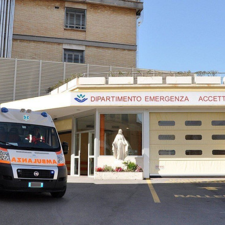 Νοσοκομείο του Βατικανού αρνήθηκε δωρεά 1,5 εκατ. ευρώ από αμυντική εταιρεία