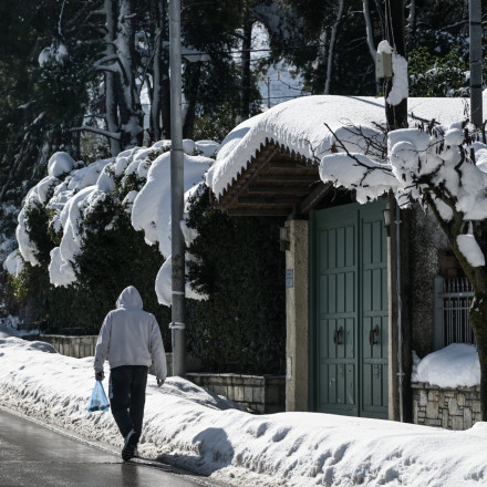 Ο Δήμος Αθηναίων ανοίγει τους θερμαινόμενους χώρους σε αυτές τις περιοχές