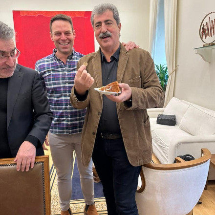 Κάτι τρέχει με τον Πολάκη - Το θερμό επεισόδιο, οι διαρροές και η διάψευση